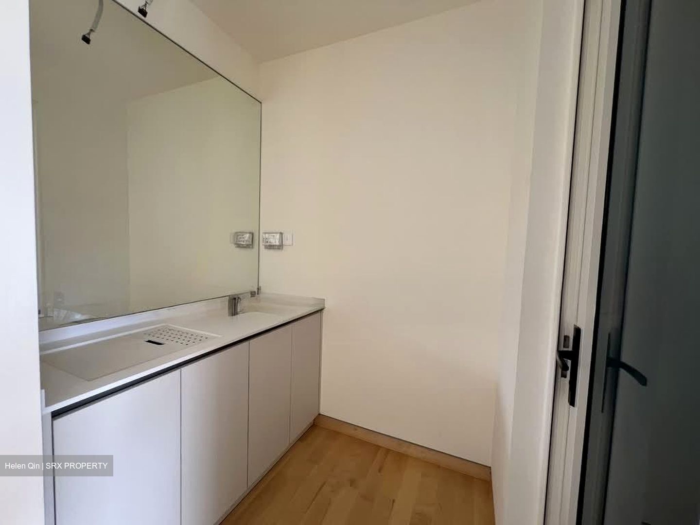 Enchanté (D11), Apartment #554237291